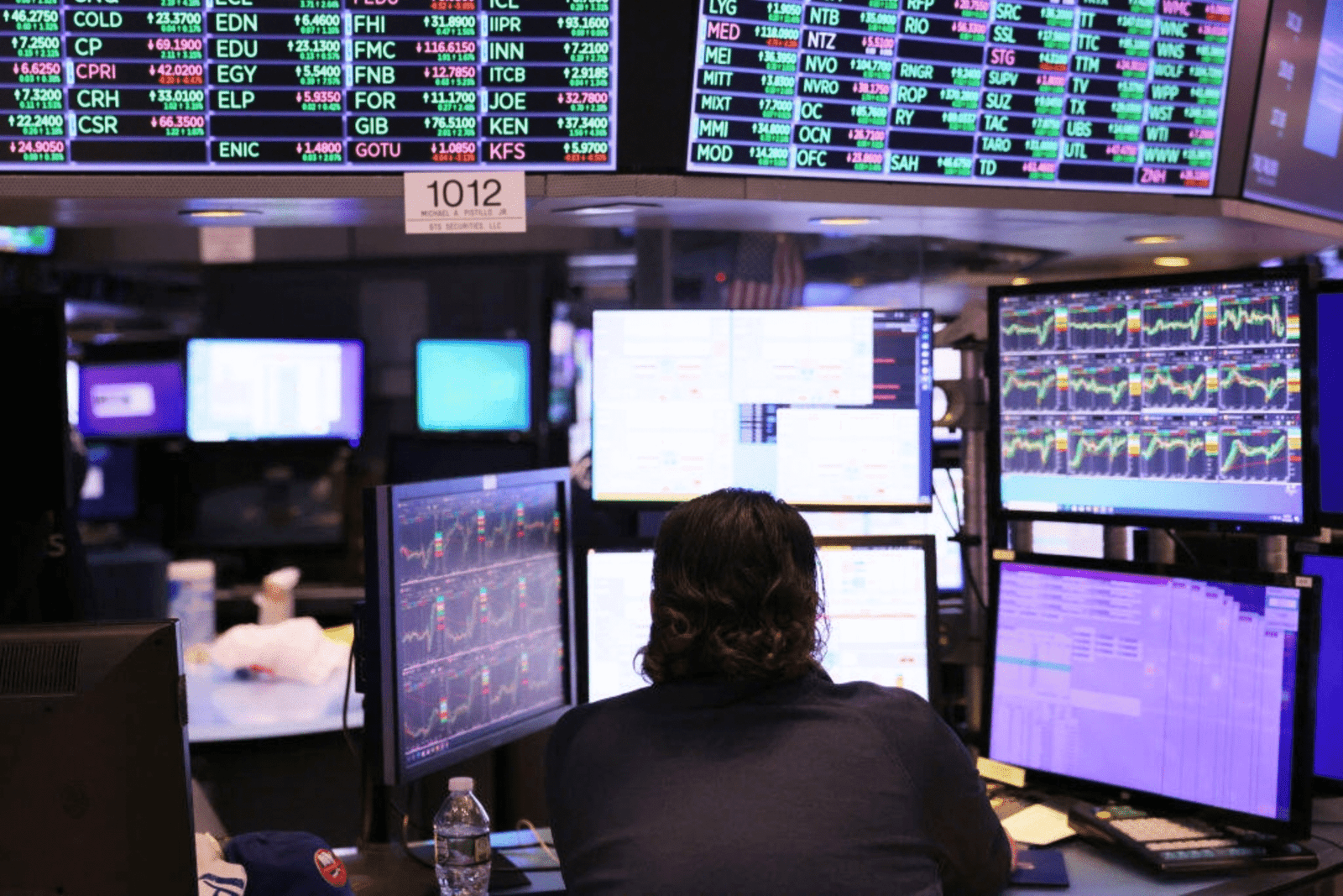 Top Performing Stocks in the US Market: Trump Media, Tesla, and Informatica Led the Rally on May 27, 2025